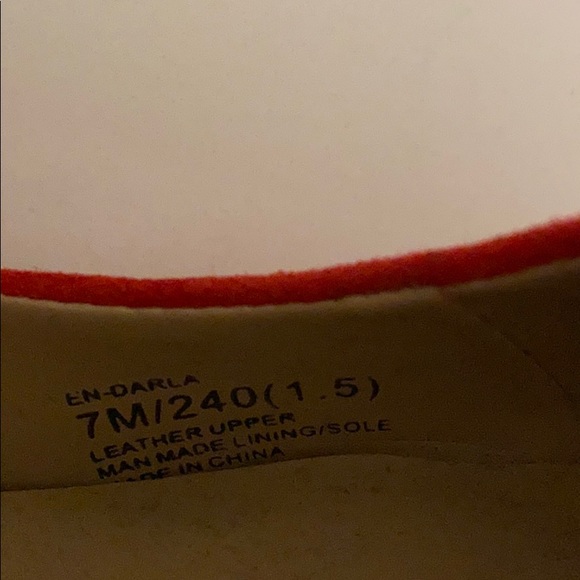 ENZO ANGIOLINI | Red Pointy Heels - Picture 6 of 6